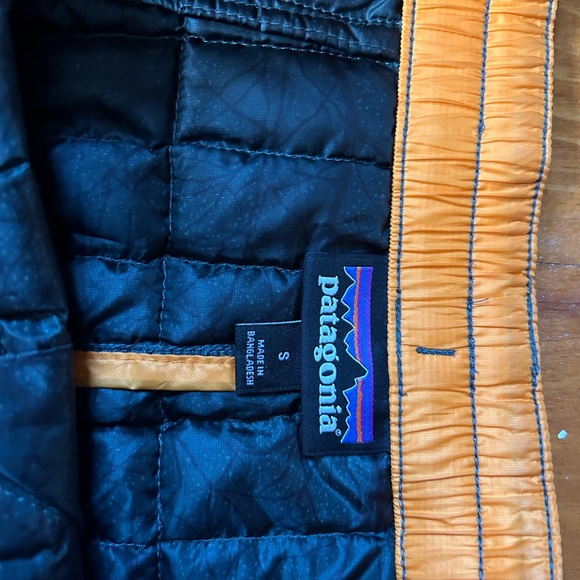 Patagonia limited edition down skirt - Picture 3 of 3